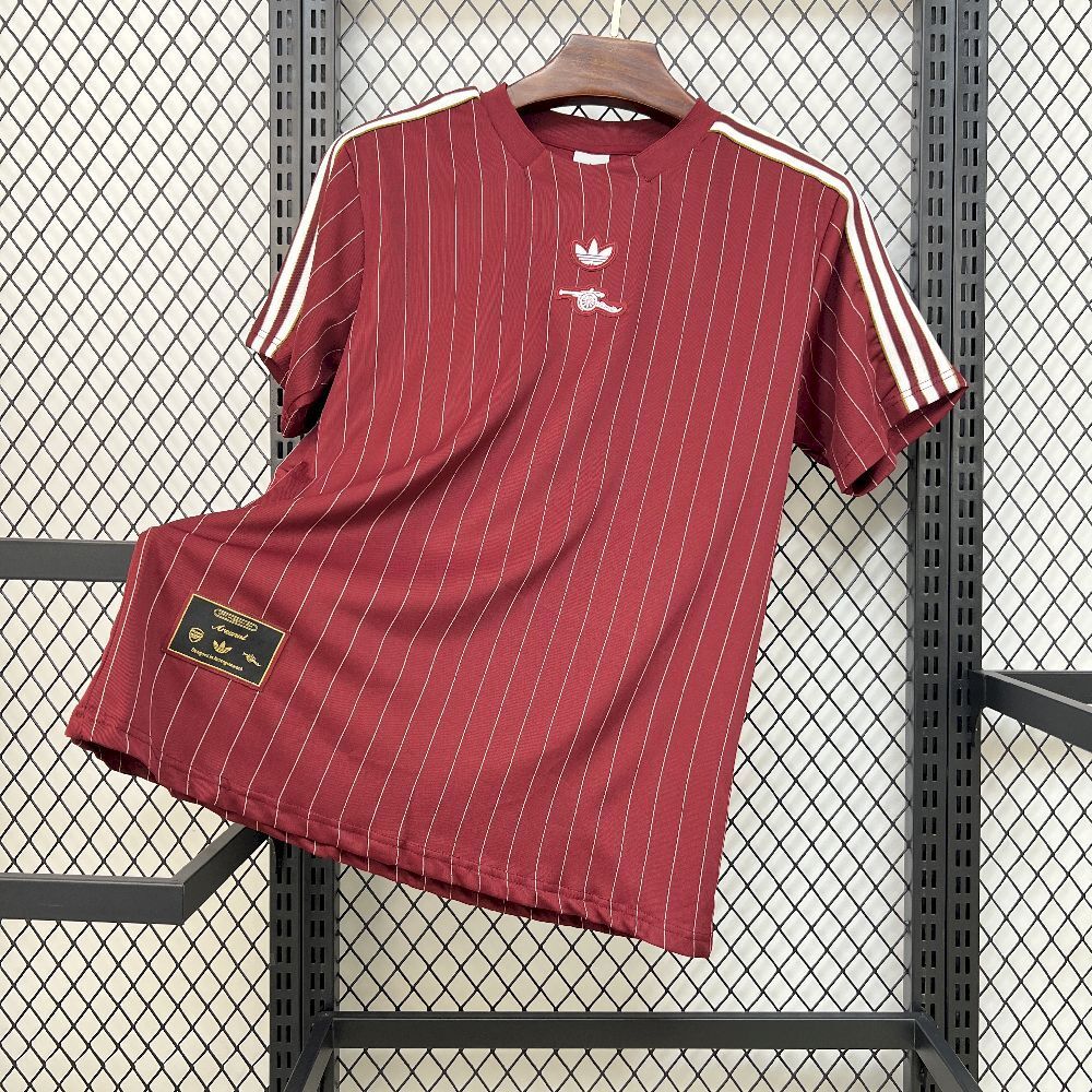 Camisa Arsenal Coleção Terrace Icons 2025/26 Torcedor