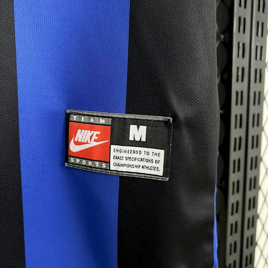 Camisa Inter de Milão Home RETRO 1999/00 Torcedor