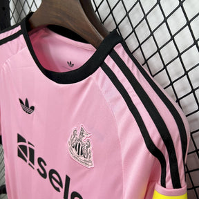 Camisa Newcastle Goleiro 2025/26 Torcedor