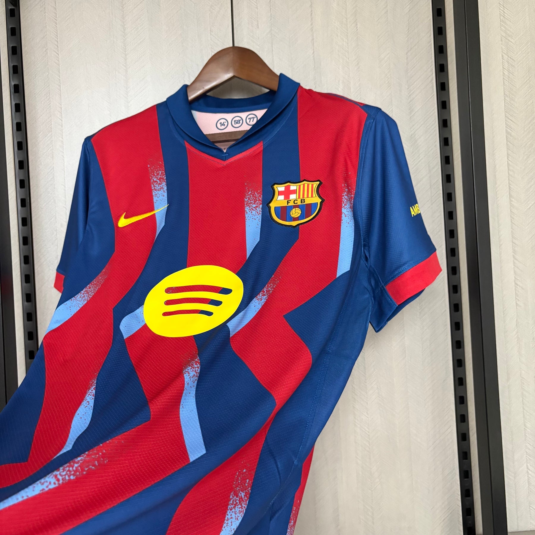 Camisa Masculina Barcelona IV 25/26 Torcedor - Pronta Entrega